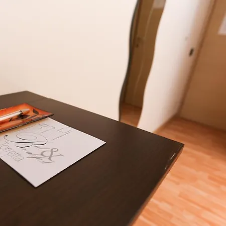 فندق مبيت وإفطار Torretta Bb كاستل دي ليفا